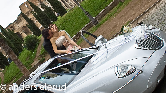 Wedding pic  /  Colosseum - Rome